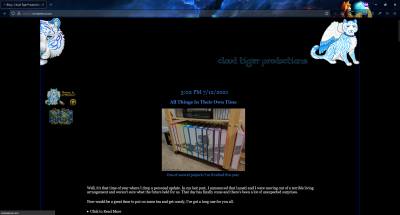 what the site looked like before the changes, without a background image from the bug